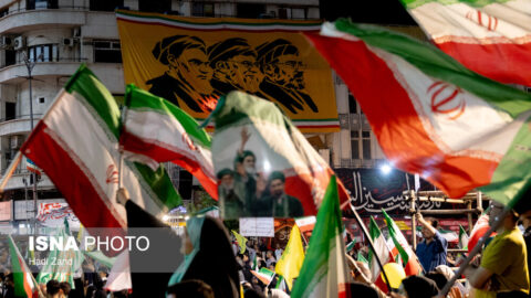 تجدید بیعت با امام زمان (عج) و رهبر انقل